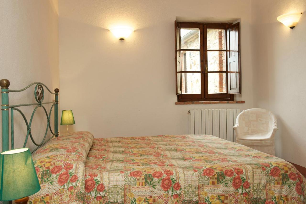 Castello Di Modanella Rapolano Terme Bagian luar foto