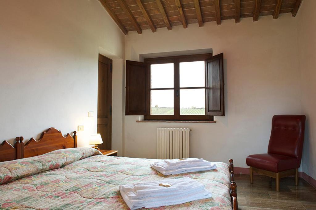 Castello Di Modanella Rapolano Terme Bagian luar foto