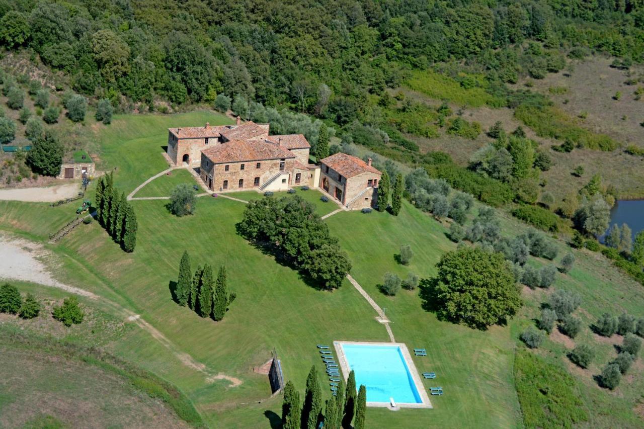 Castello Di Modanella Rapolano Terme Bagian luar foto