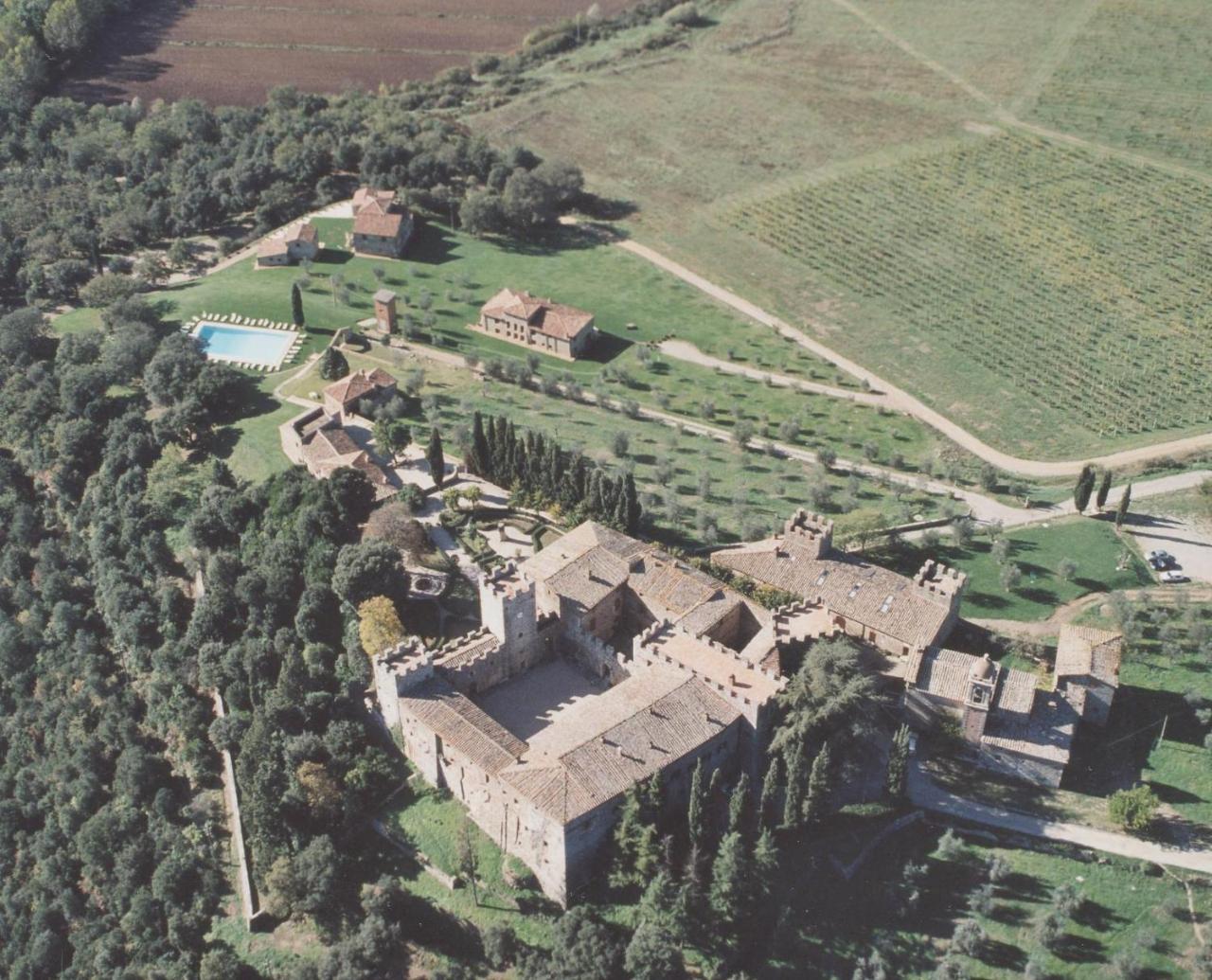 Castello Di Modanella Rapolano Terme Bagian luar foto