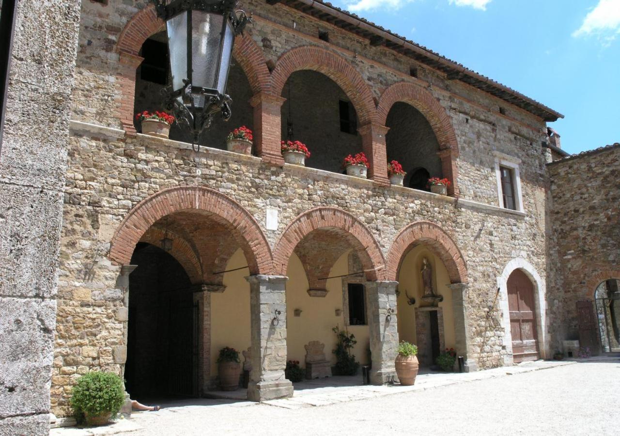 Castello Di Modanella Rapolano Terme Bagian luar foto